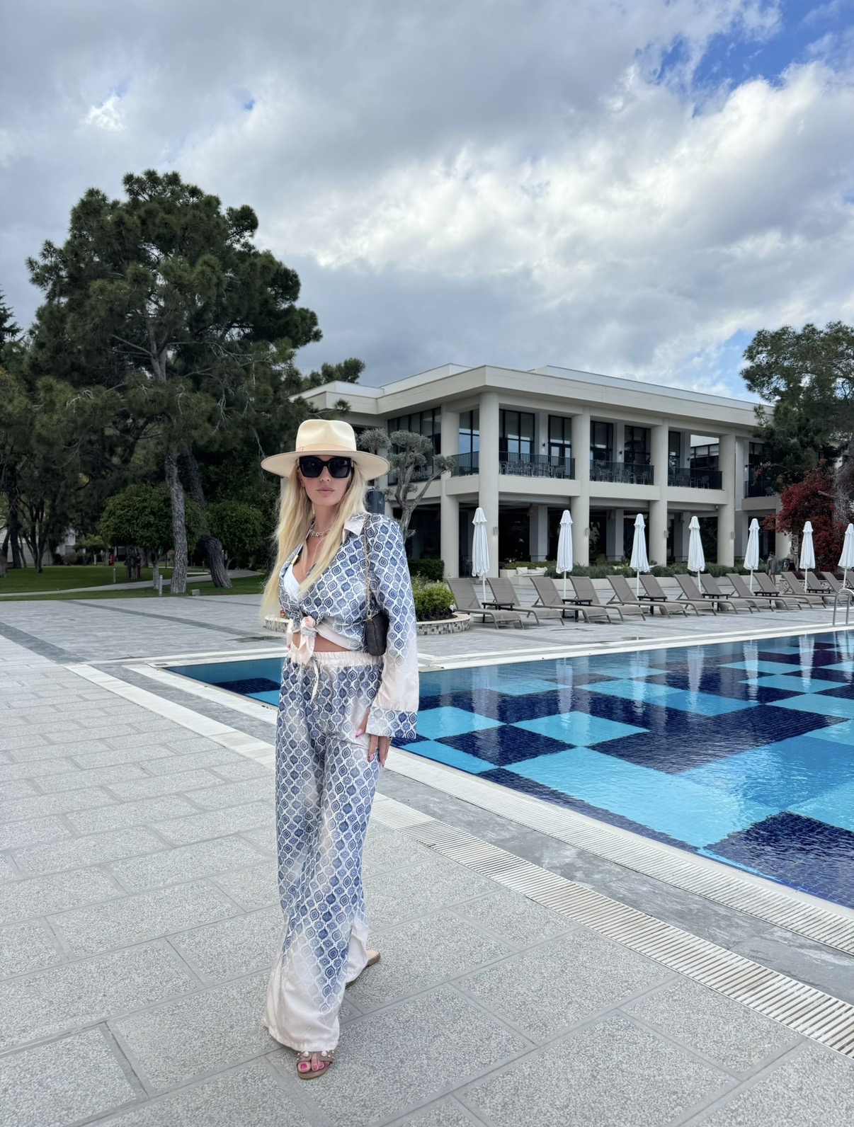 The Move: Cyprus
